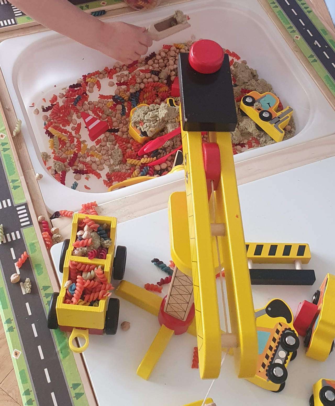 Vodní kinetický písek - Mámy v rejži