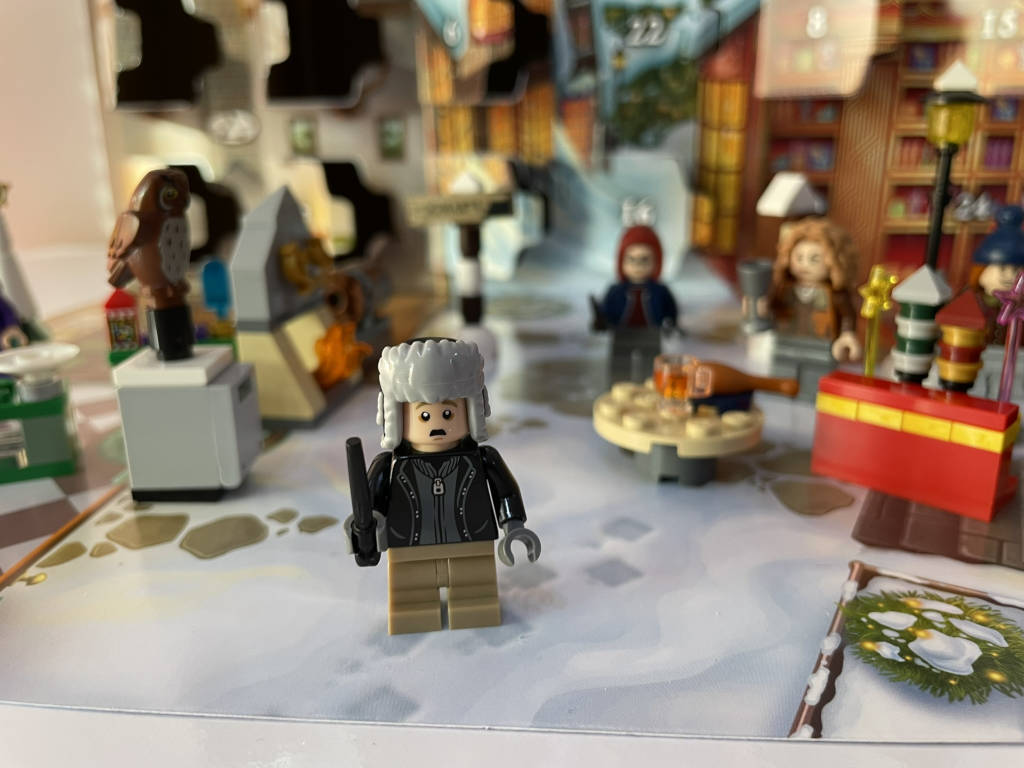 figurka-Draco-Malfoy-Adventni-kalendar-2023-LEGO-76418-Harry-Potter