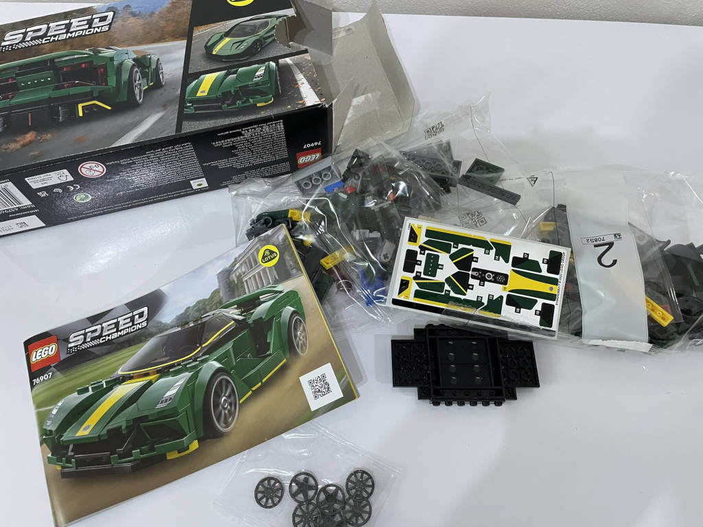 LEGO® Speed Champions 76907 Lotus Evija